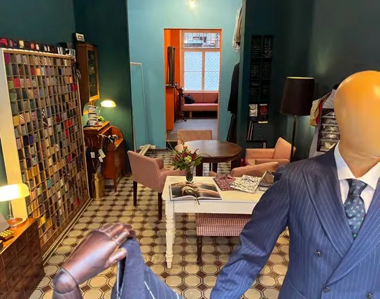 JOURDAN – HERRENAUSSTATTER & MASSATELIER